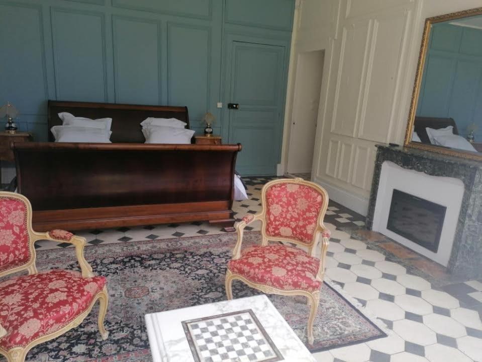 Chateau De Maucouvent Challuy Eksteriør bilde