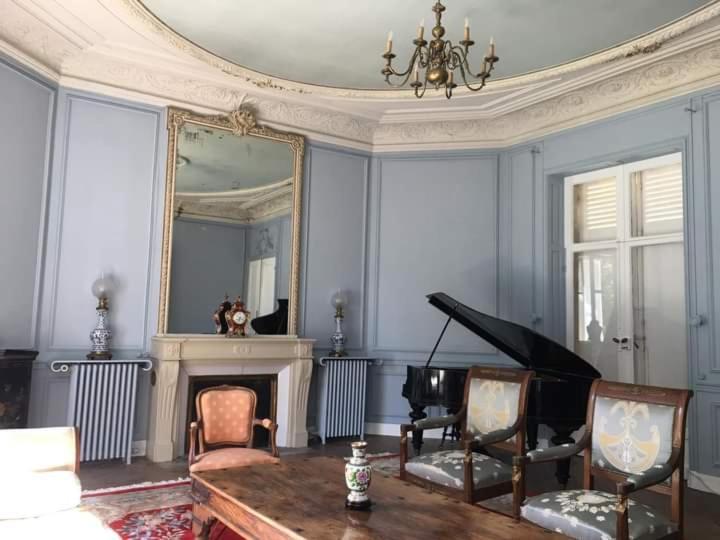 Chateau De Maucouvent Challuy Eksteriør bilde